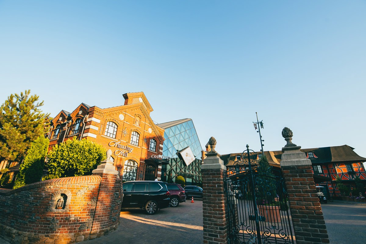 Old House Resort & Spa — «12 стульев»