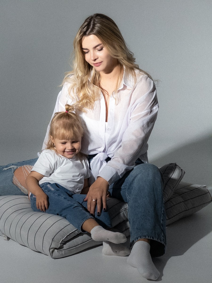 Мама и дочка. Фотограф Барнаул Софья Бояринова