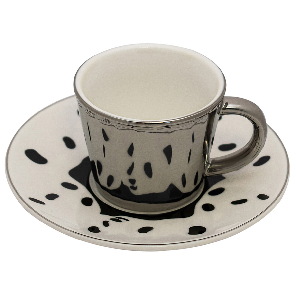 Предметная. Фотограф Аркадий Назаров