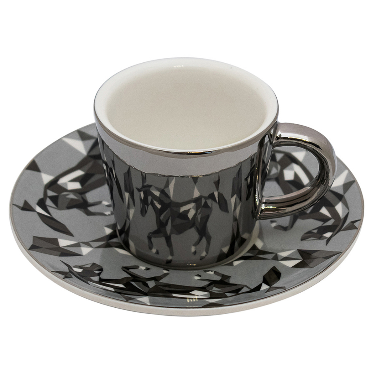 Предметная. Фотограф Аркадий Назаров