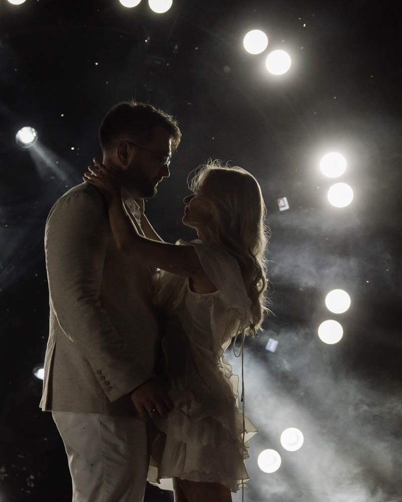 Любовь и ветер. Владимир Киселев — свадебный фотограф в Саратове, Москве и по всему миру