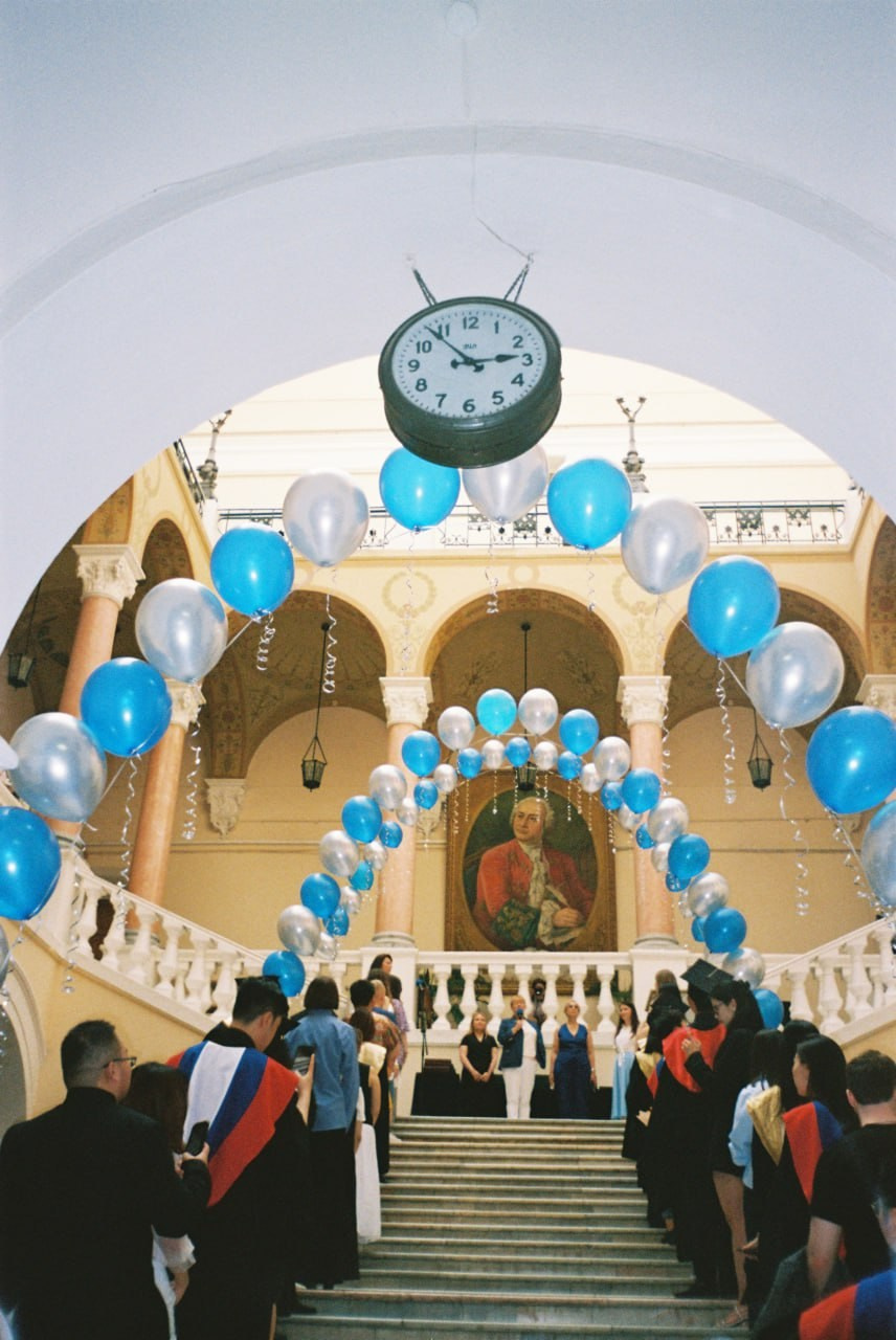 Плёночные воспоминания. Портретный и коллажный фотограф из Москвы