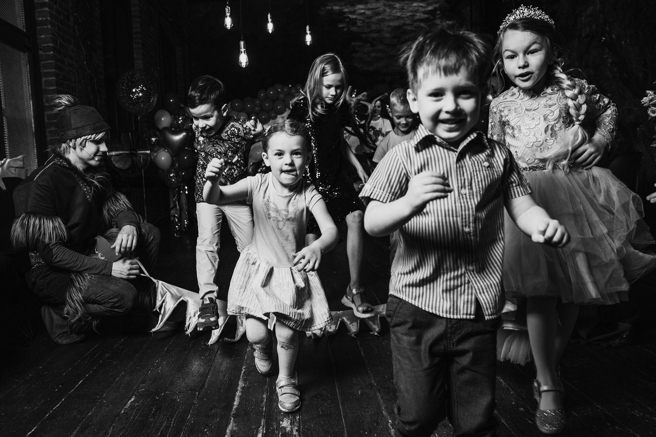 О съемке на детских праздниках. Свадебный фотограф в Санкт-Петербурге Илья Михеев