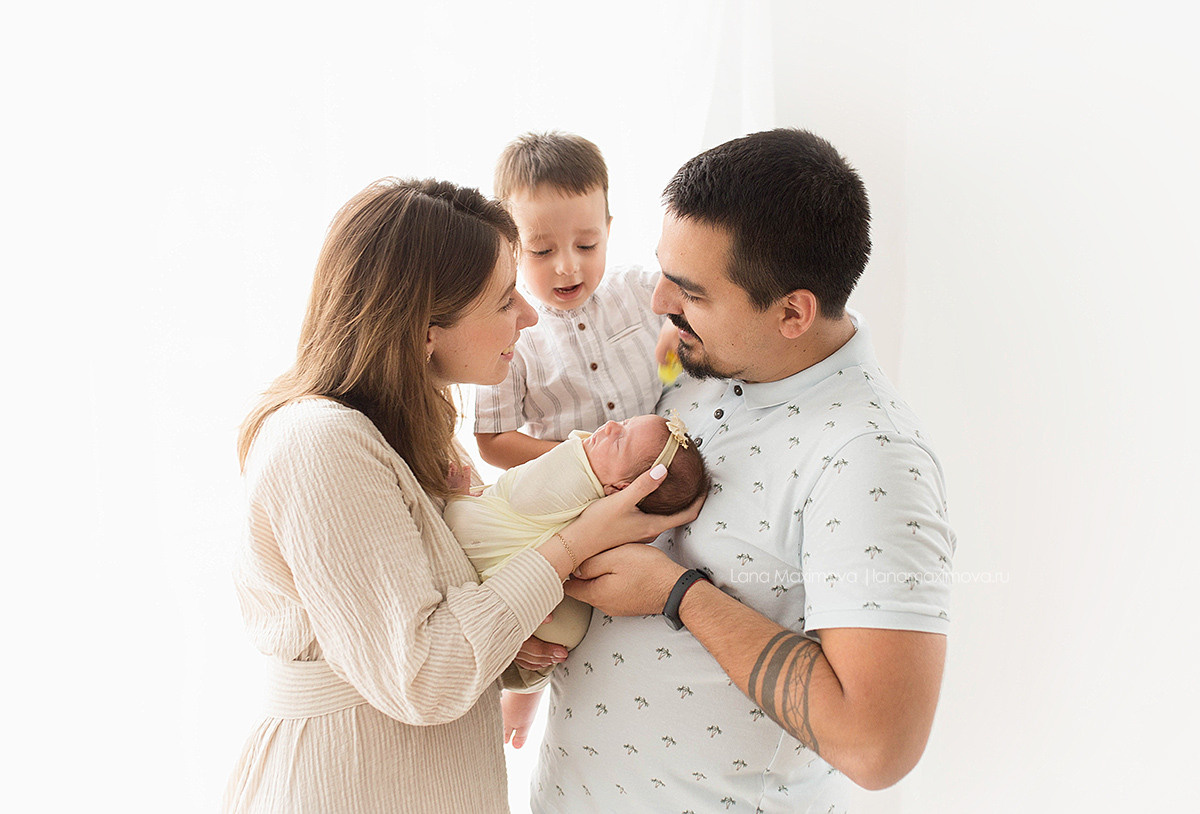Фотограф новорождённых малышей и детский фотограф В Казани Лана Максим