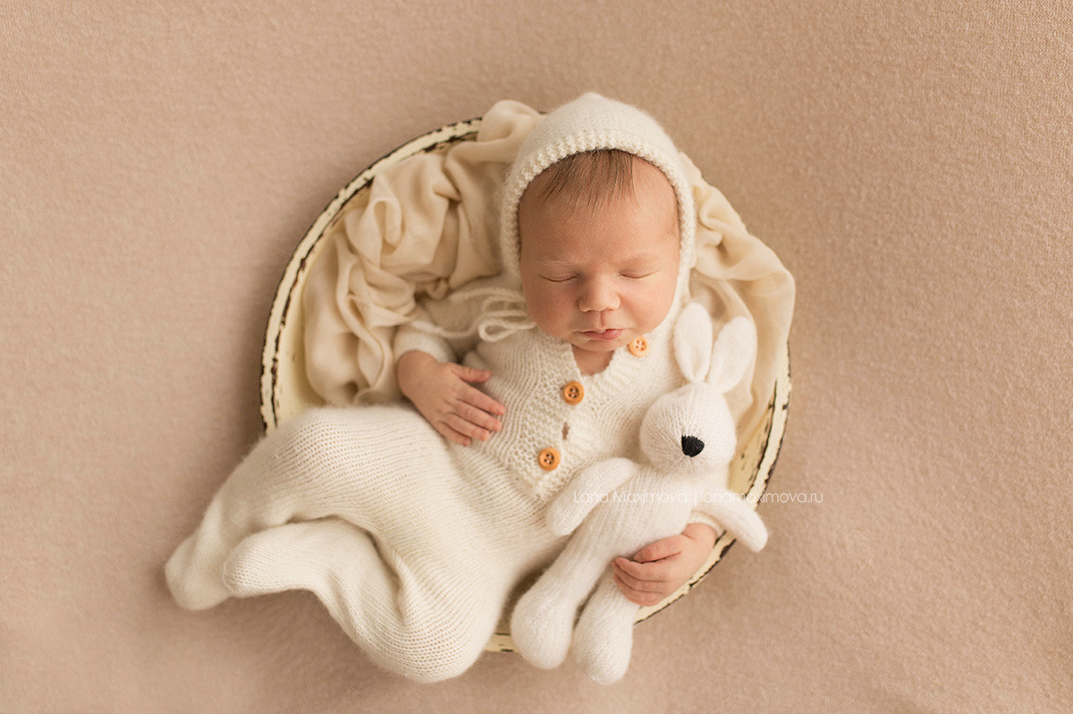 Фотосессия новорождённого. Фотограф новорождённых малышей и детский фотограф В Казани Лана Максим