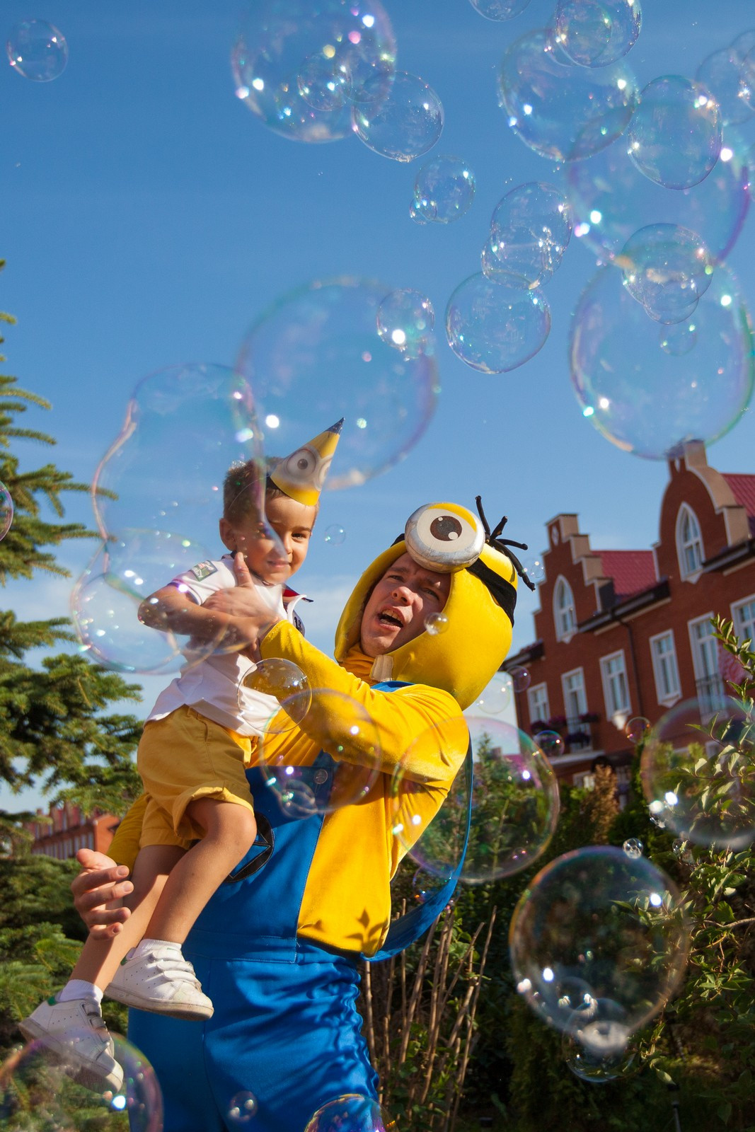 Настоящие эмоции без статичных поз. Фотограф на мероприятия — конференции, выставки, юбилеи, корпоративы