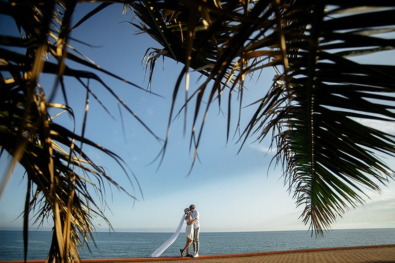 Свадебные фотосессии в Сириусе и Адлере. Фотограф в Адлере, Сириусе, Красной Поляне — лавстори, семейные и индивидуальные фотосессии