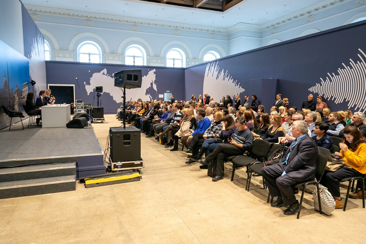 Международная выставка «Здравствуй, Италия!», Москва, Манеж, декабрь 2018 г. Портретные фотографы в Москве — Анна и Алексей Бородины