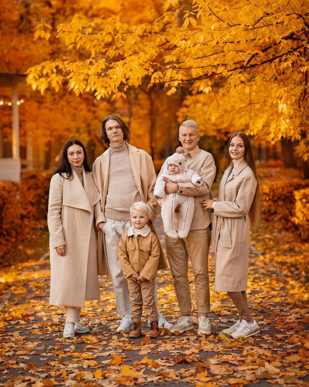 Мама с детьми