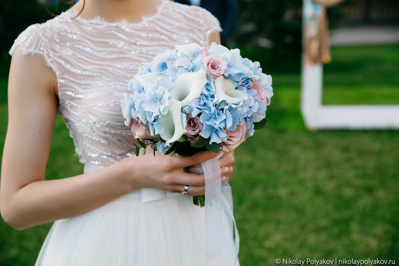 Свадьба в шатре Голицын клуб. Флорист Маргарита Гладкова