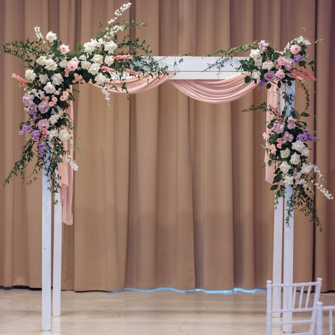 Согласие холл. Флорист Маргарита Гладкова