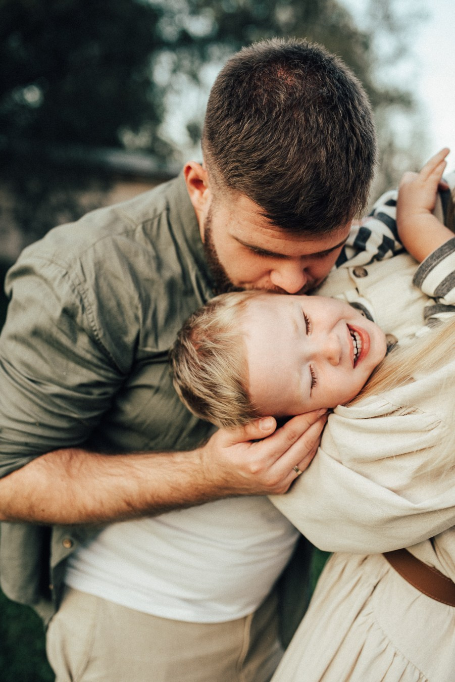 Саша, Настя, Арсений | на природе