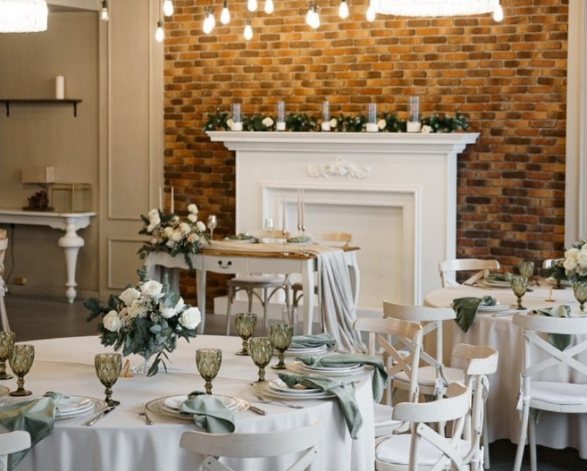 Площадка № 1-1. Свадебный организатор Москва