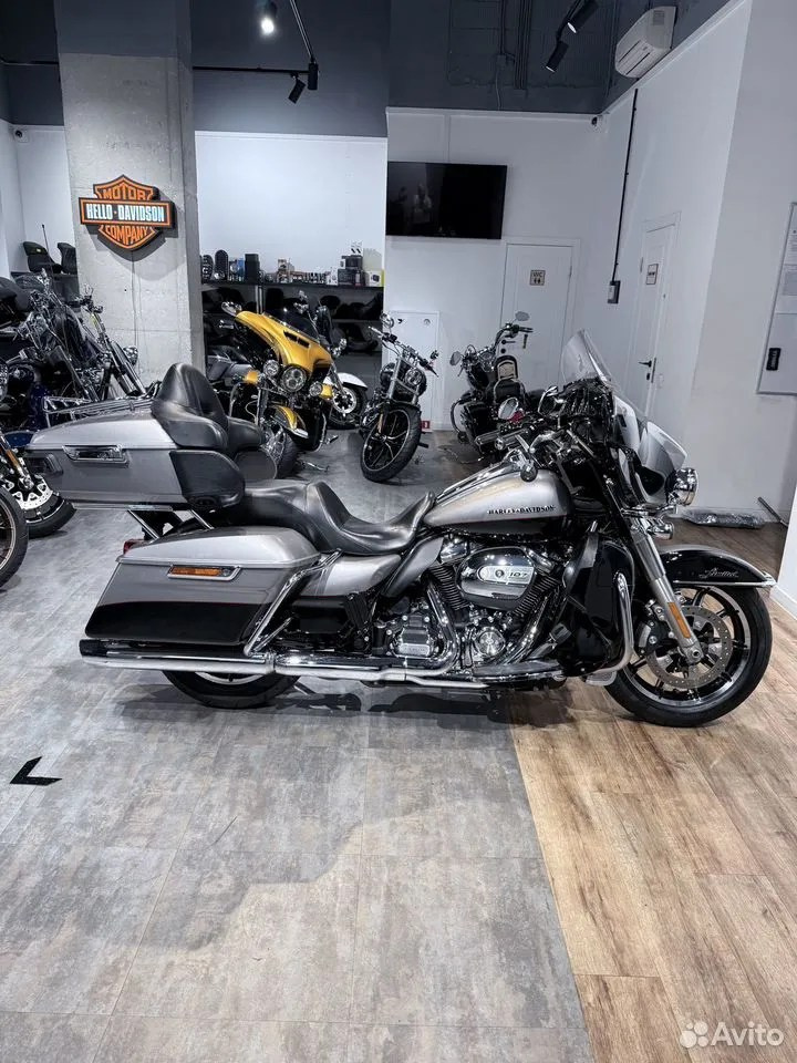 Купить Harley-Davidson 2017 Electra Glide Ultra Limited (Touring) — подробнее на сайте. Hello Davidson, Москва. Только хорошие мотоциклы…