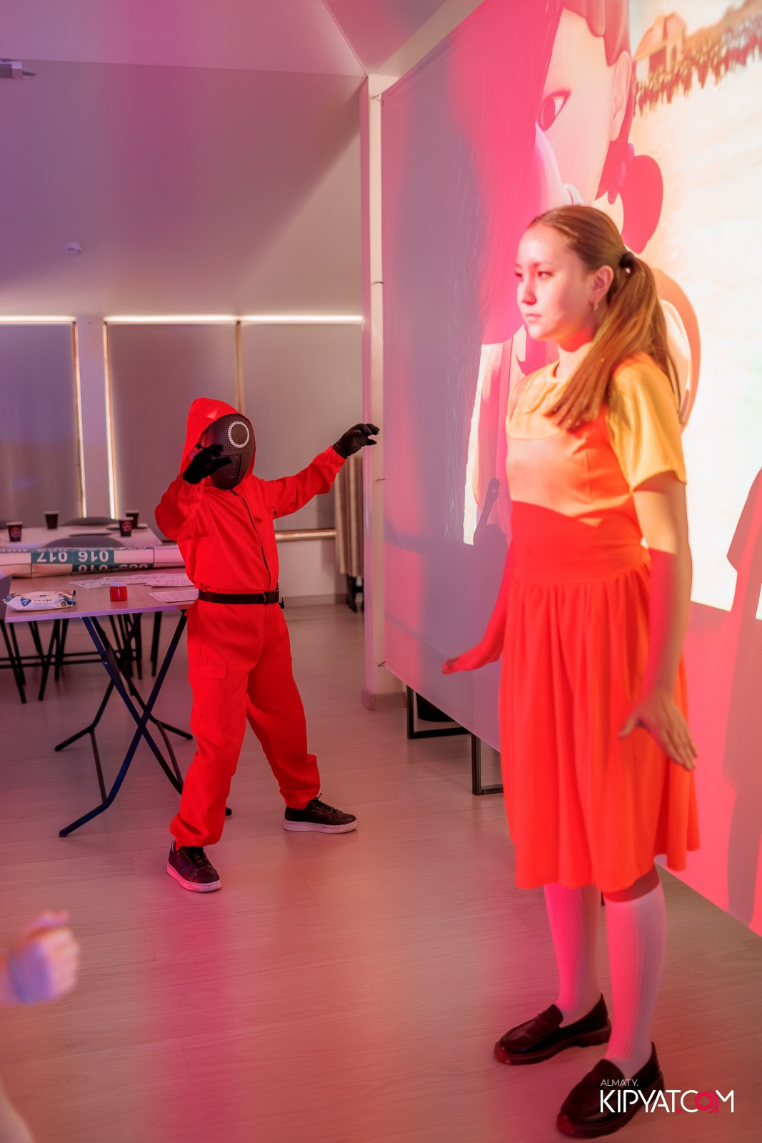 КВЕСТ-ШОУ ALAROVICH / ИГРА В КАЛЬМАРА. КИПЯТКОМ АЛМАТЫ!