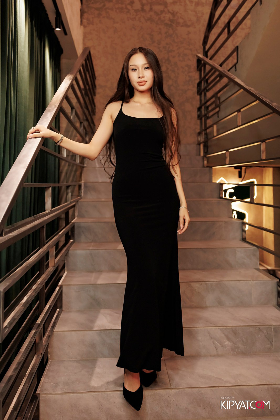 ALEM В PINTA НА ТУЛЕБАЕВА. КИПЯТКОМ АЛМАТЫ!