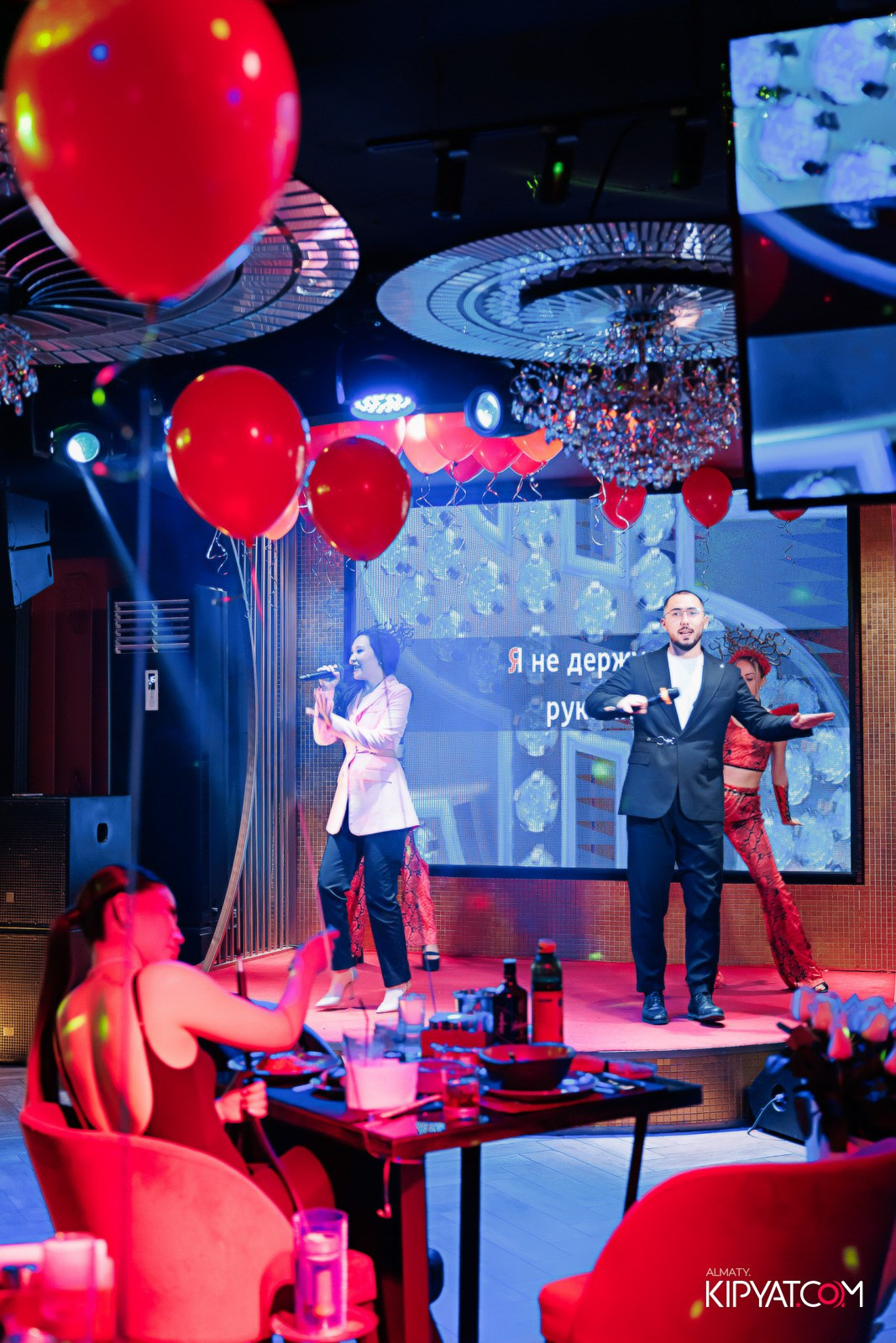 ЗАЯ, НА БИС. КИПЯТКОМ АЛМАТЫ!