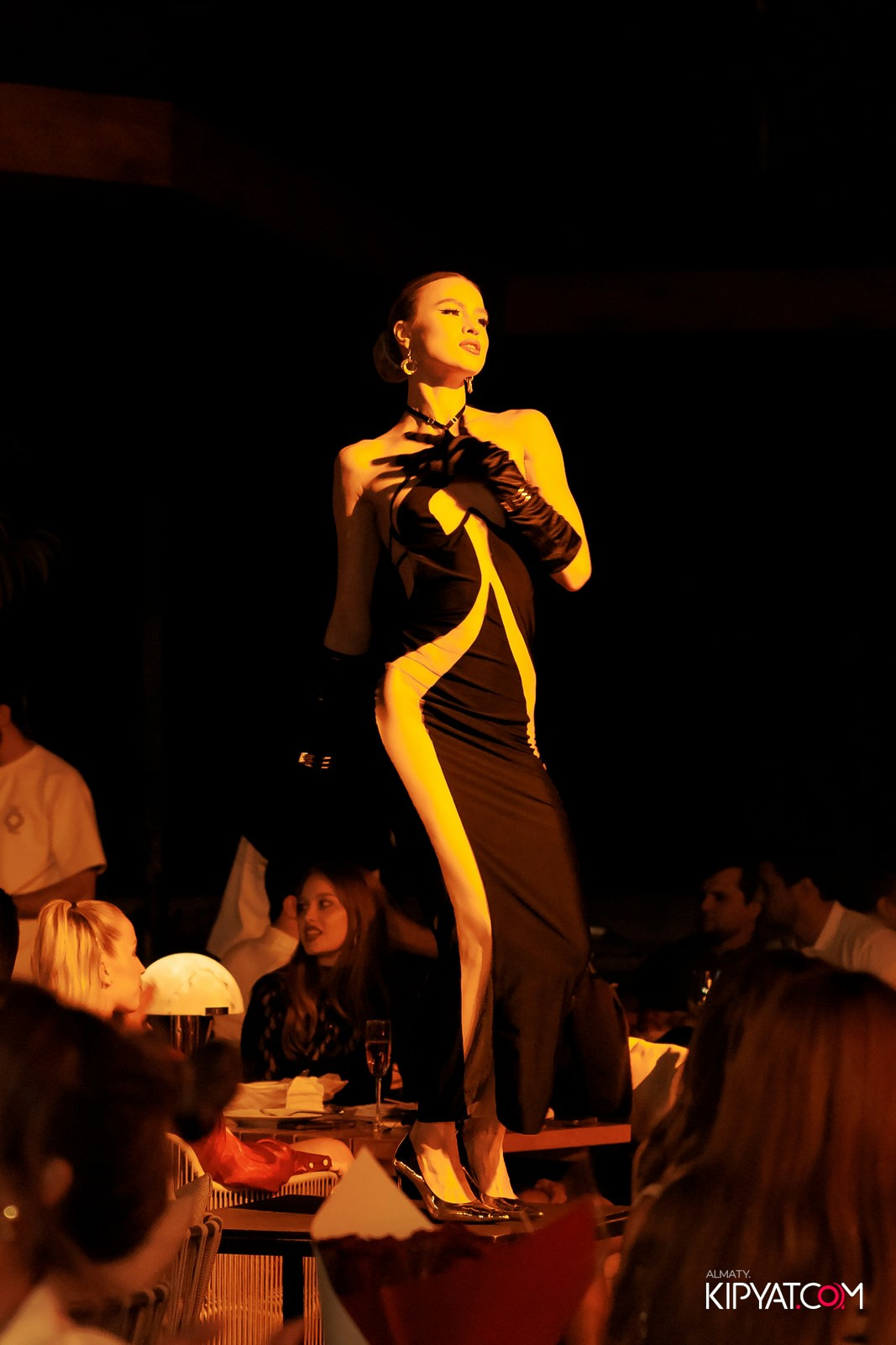 QUEEN. КИПЯТКОМ АЛМАТЫ!