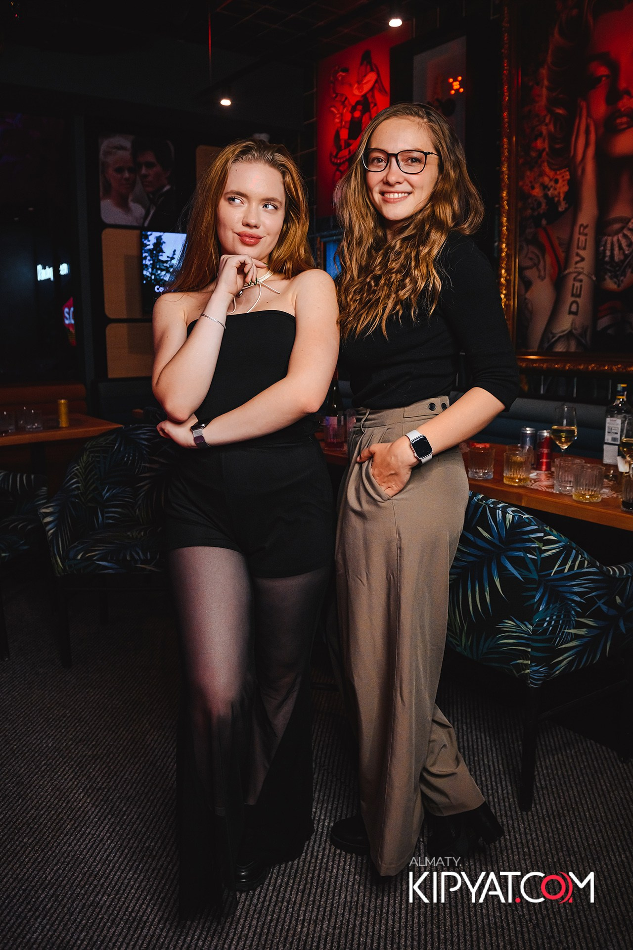 ВЫСТУПЛЕНИЕ ГРУППЫ ВИРУС SANTA BARBARA. КИПЯТКОМ АЛМАТЫ!