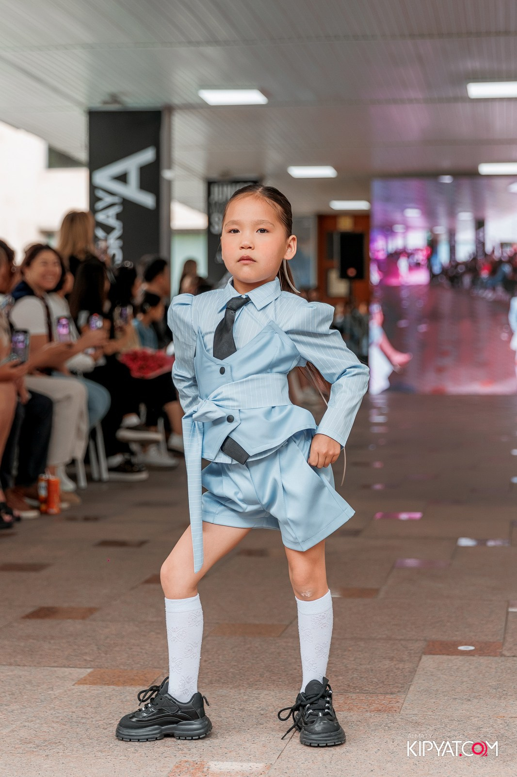 JUNIOR FASHION SHOW. КИПЯТКОМ АЛМАТЫ!