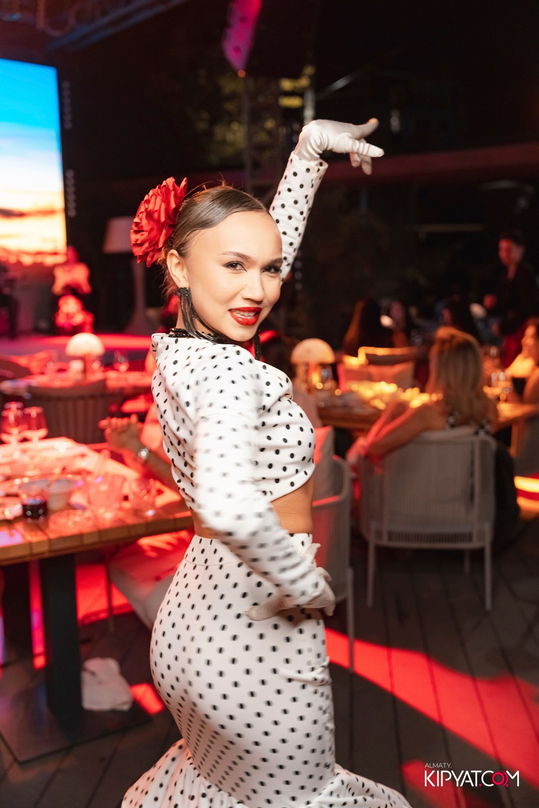 QUEEN. КИПЯТКОМ АЛМАТЫ!