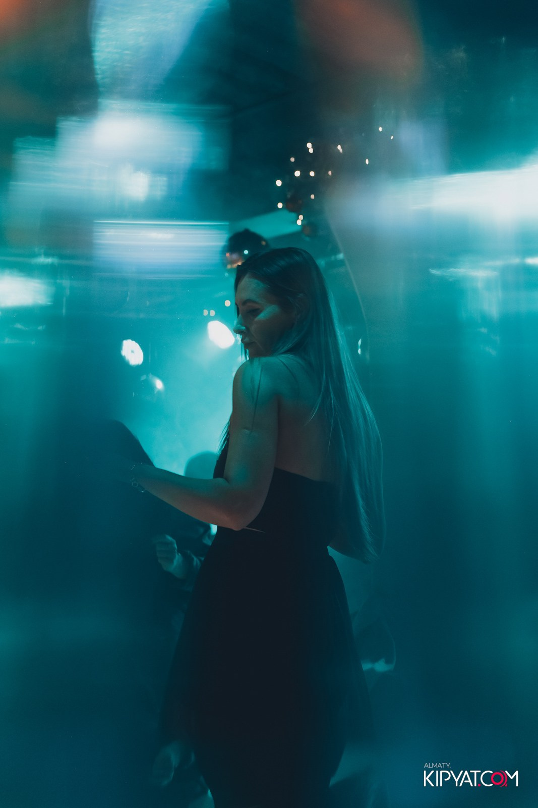 LAUREATE GRANDE CAFE. КИПЯТКОМ АЛМАТЫ!