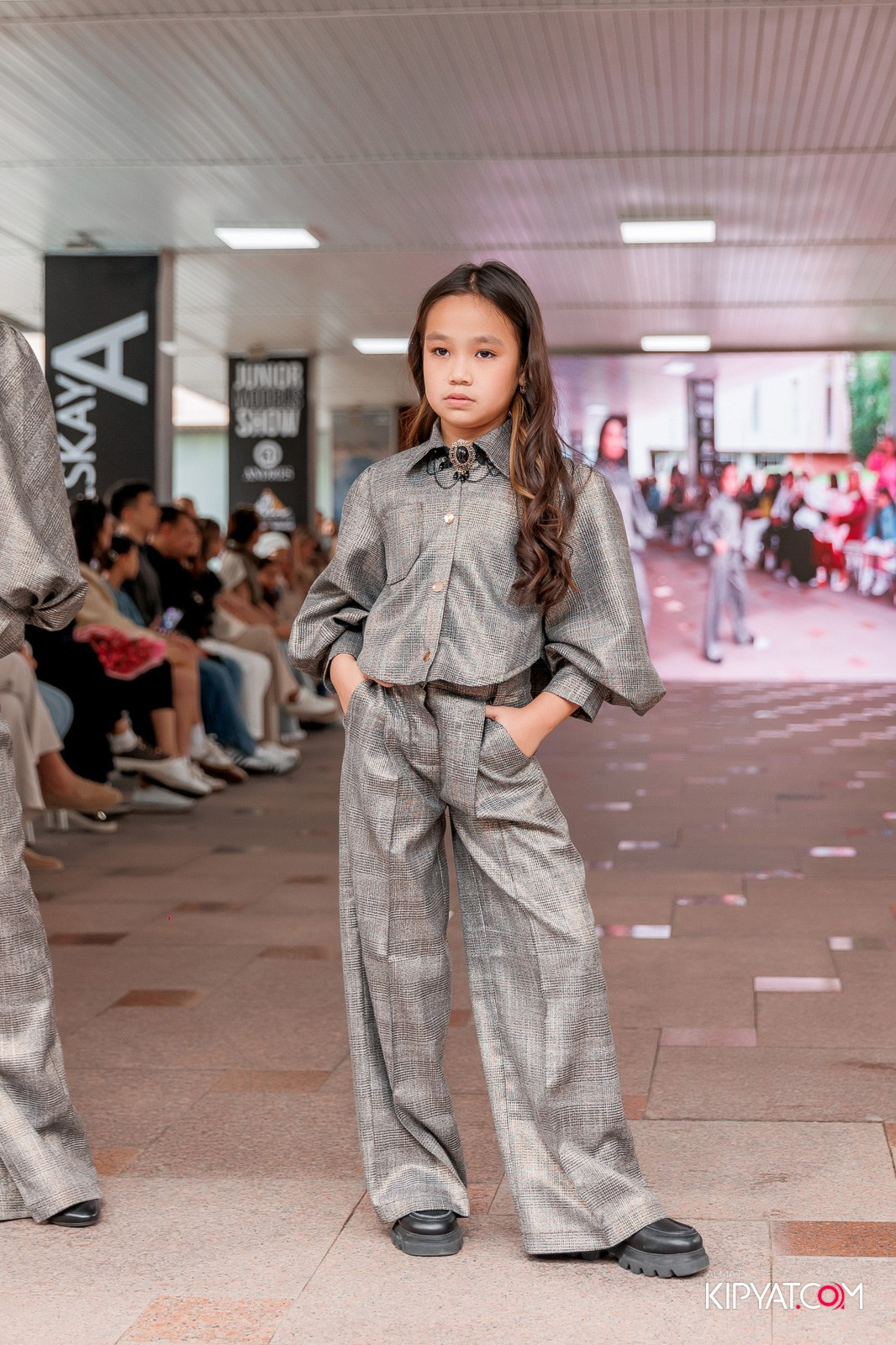 JUNIOR FASHION SHOW. КИПЯТКОМ АЛМАТЫ!