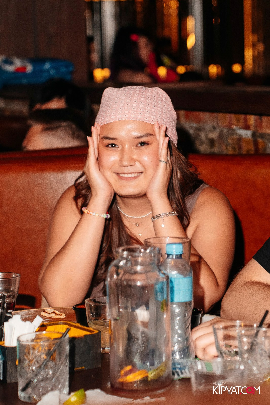 MUNCHEN PUB. КИПЯТКОМ АЛМАТЫ!