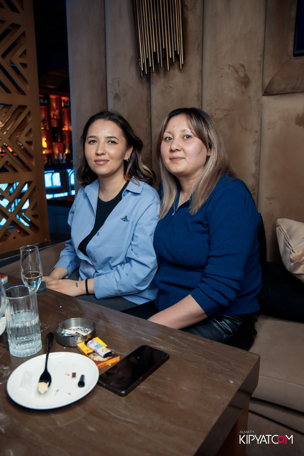 LAUREATE KARAOKE HALL. КИПЯТКОМ АЛМАТЫ!