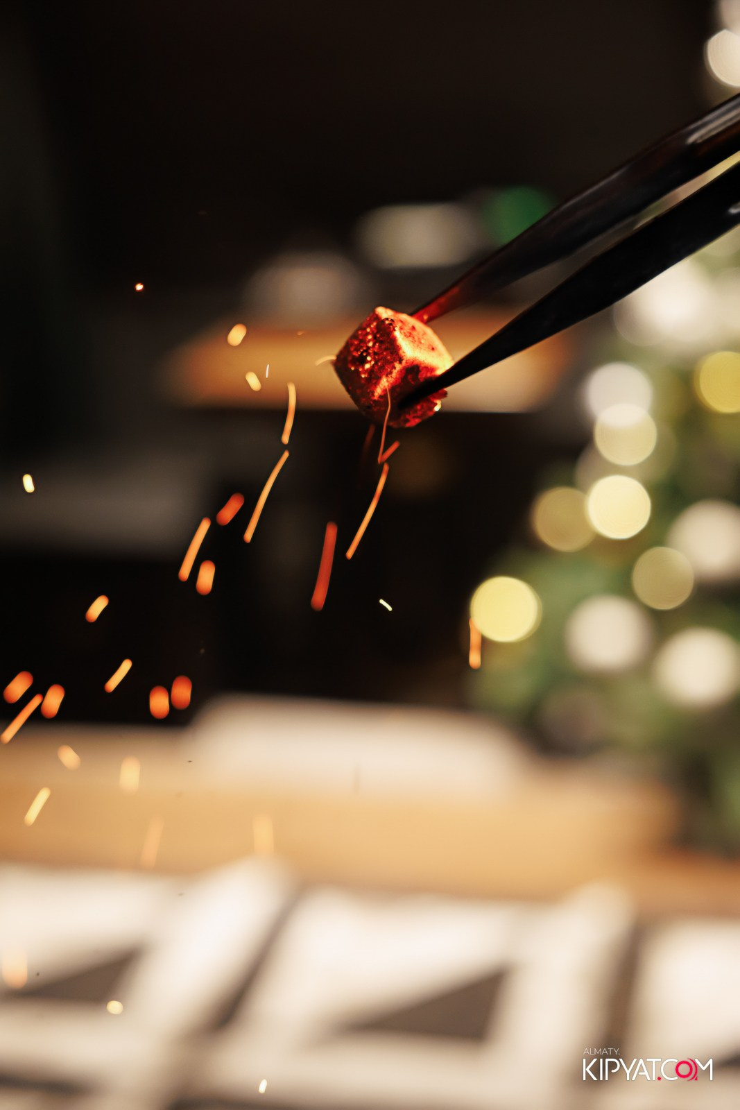 LAUREATE GRAND CAFÉ. КИПЯТКОМ АЛМАТЫ!