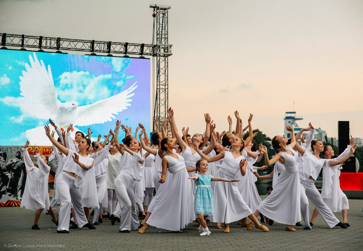 Репортажная фотосъемка концерта в память годовщины начала Второй мировой войны