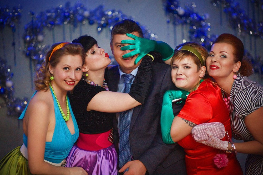 Репортажная фотосъемка новогоднего корпоративного праздника