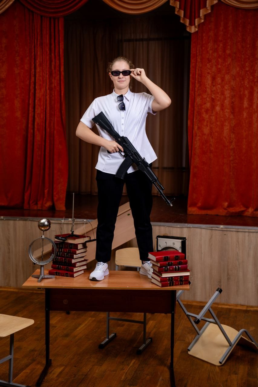 9 класс. Портретный фотограф в Москве Илья Корненков