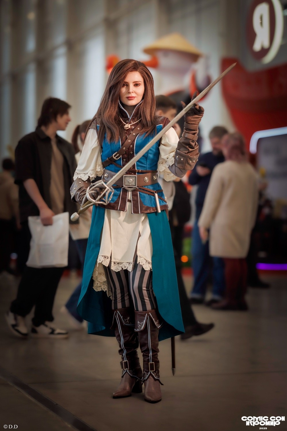 Comic Con Игромир 2025. Различные мероприятия и просто фотографии людей
