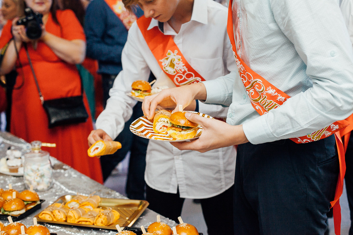 Выпускной 9В. Семейный и свадебный фотограф в Москве Жнякина Юлия