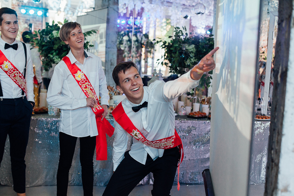 Выпускной 9В. Семейный и свадебный фотограф в Москве Жнякина Юлия