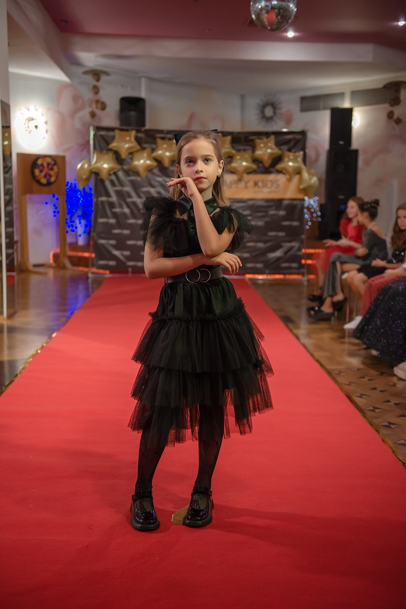 HAPPYkids дефиле санаторий Октябрьский. Семейный и коммерческий фотограф в Сочи Александр Бодунов
