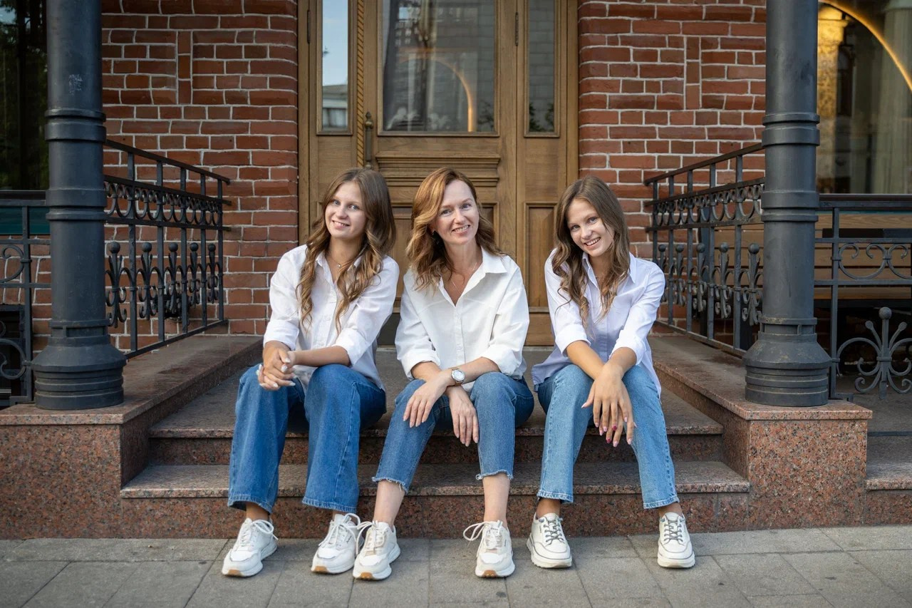 Город. Прогулка. Сайт фотографа.Приветствую Вас на своём сайте. Меня зовут Мария Васильева. Я являюсь профессиональным фотографом. Город Красноярск