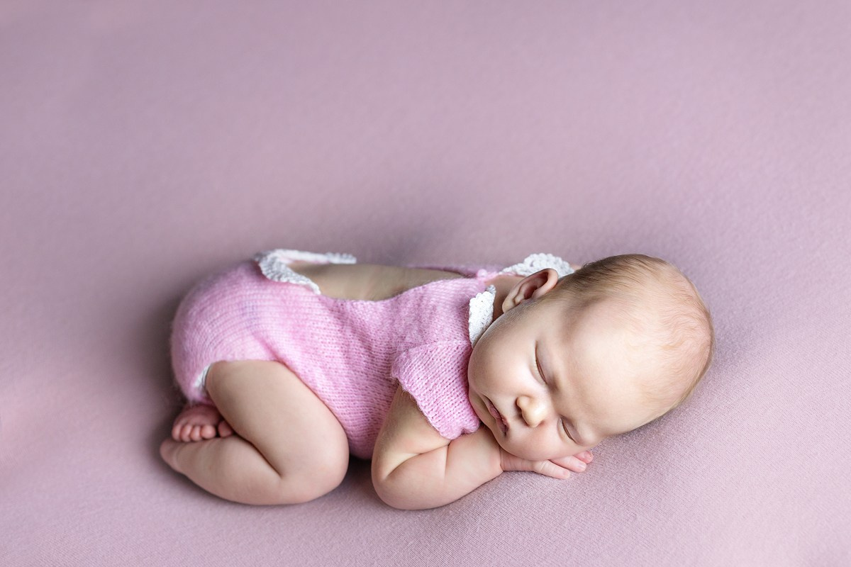 Съемка новорожденных. Фотограф новорожденных малышей Ирина Шайнурова
