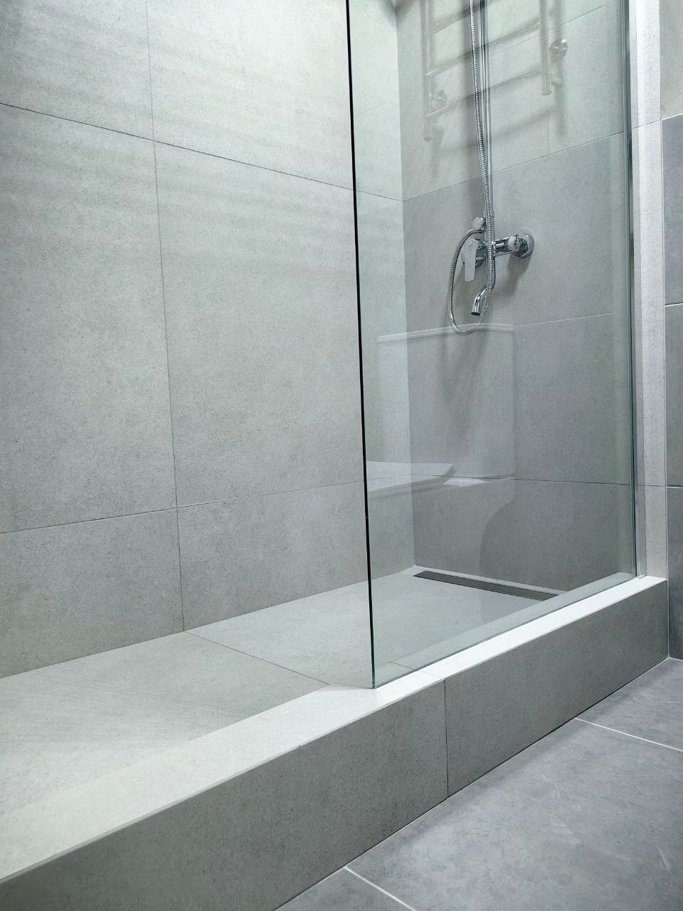 Ванная комната (ул. Сибгата Хакима д. 40). Ремонт санузла, туалета, ванной под ключ в Казани. Укладка плитки