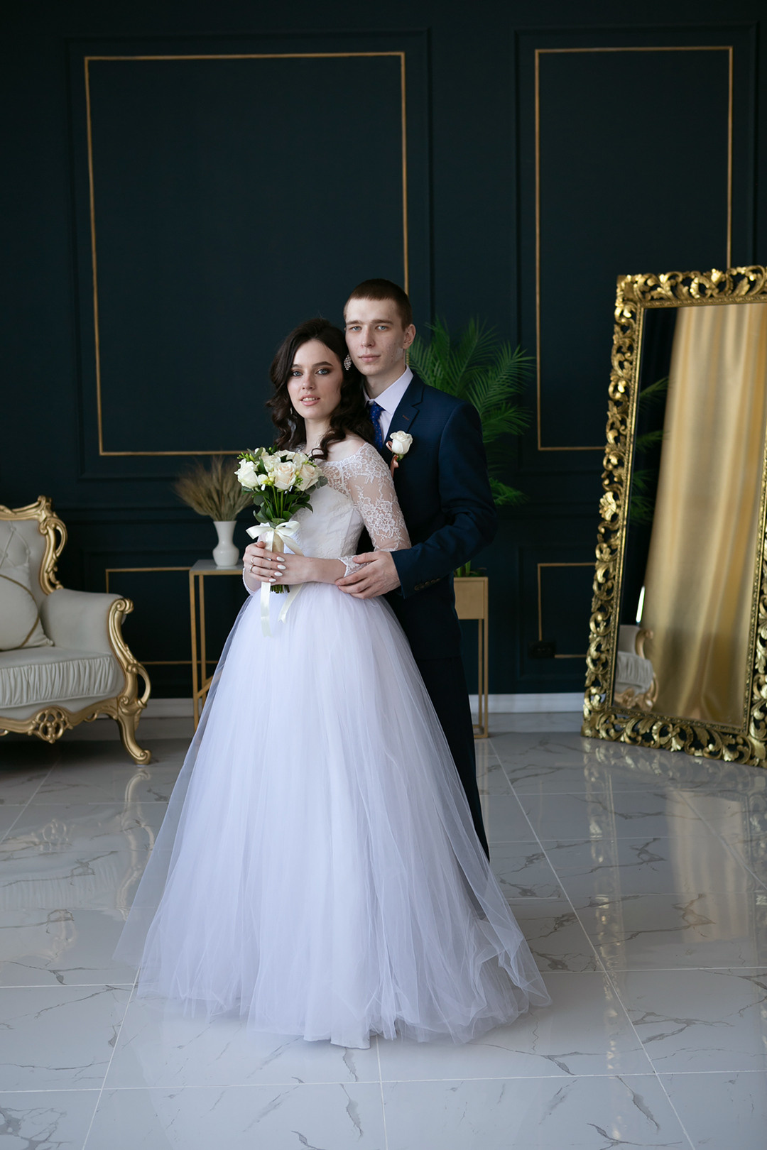 Свадебный фотограф в Омске. Счастливые моменты Вашей жизни. Фотограф Наталья Стаг в Омске. Фотографирую в разных стилях в разных студиях, а так же в школах и садах. Печатаю выпускные фотоальбомы