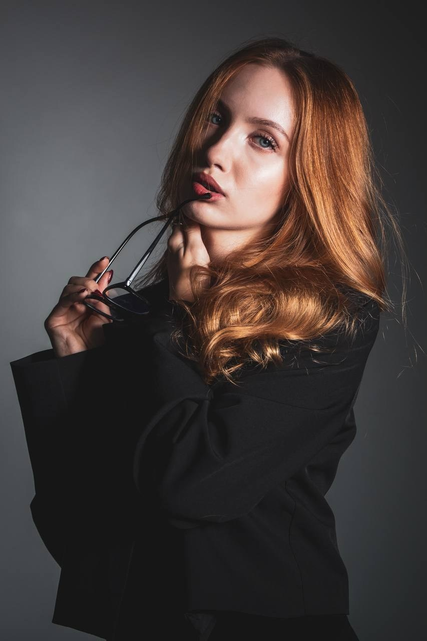 Портретная съемка — Яна. Портретный фотограф в Орле. Готовые фото за 3 дня! Помощь в позировании. Советы по организации