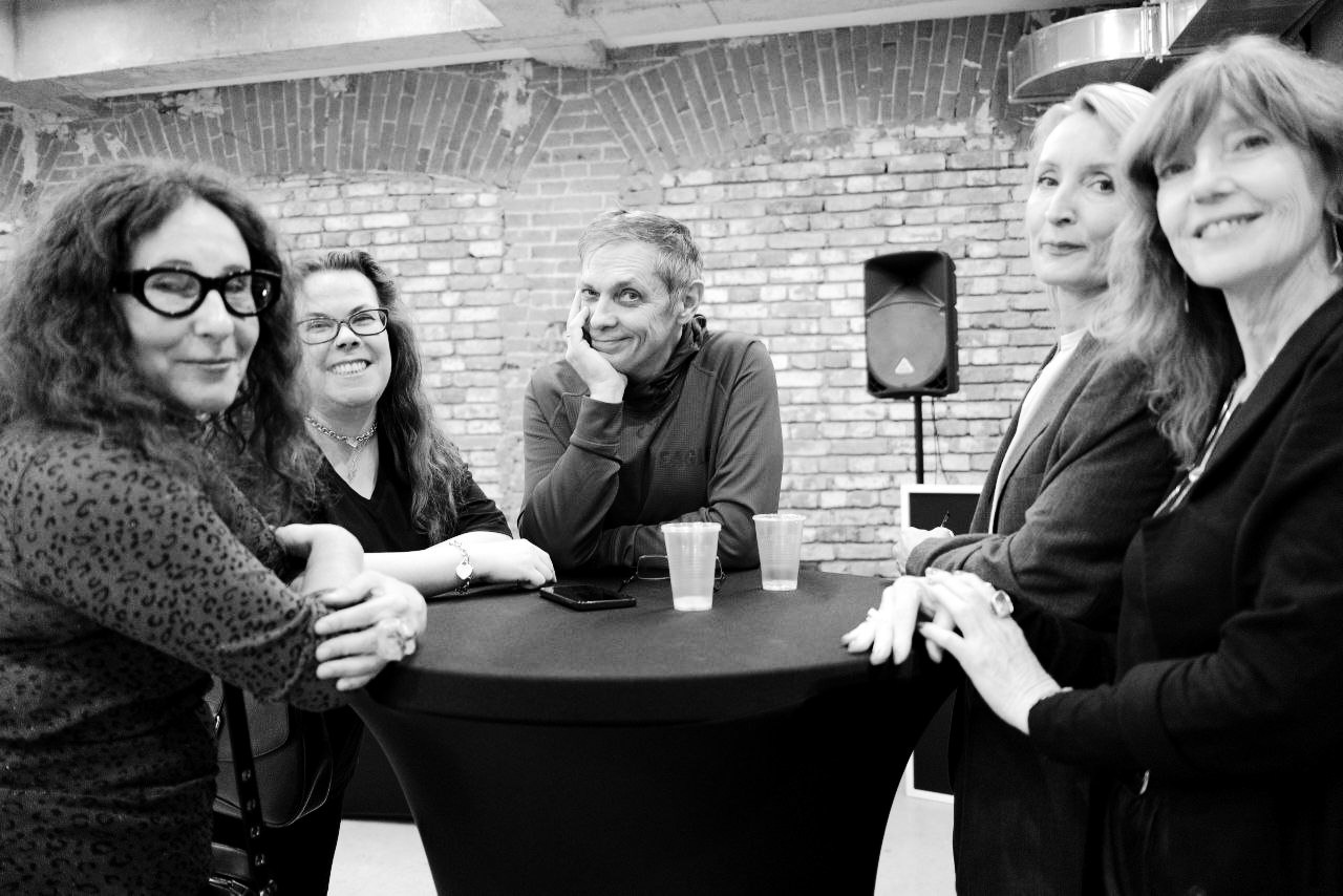 Илья Дроздов. Нарисуй это черным. Галерея 13/20