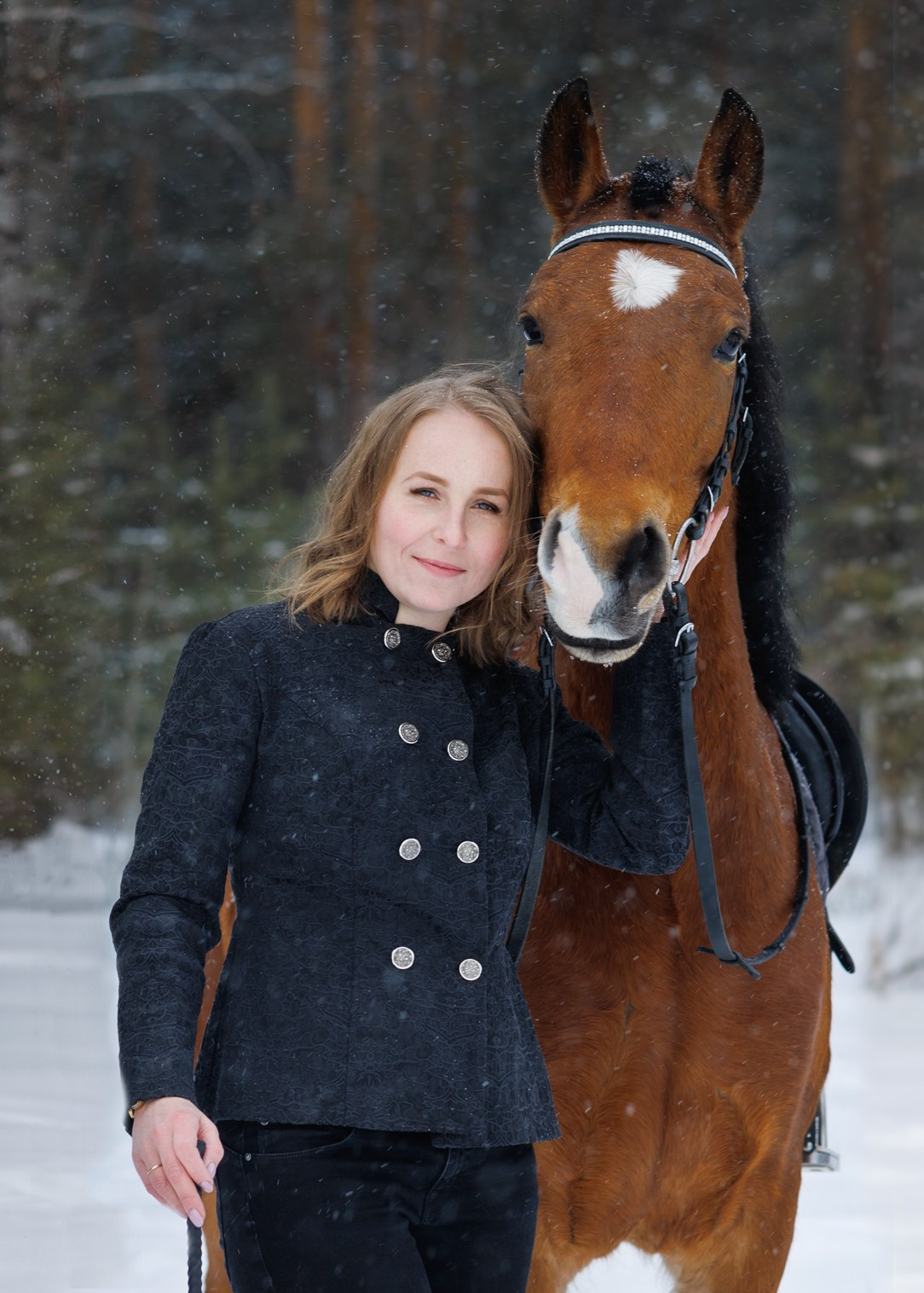 Зимняя фотосессия с лошадью в Екатеринбурге. Фотограф Ерохина Светлана — фотосессии в Екатеринбурге