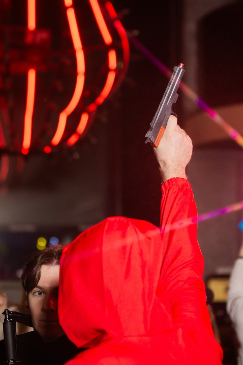 LЮSTRA bar 10.12.2025. Московская кавер-группа BankBand