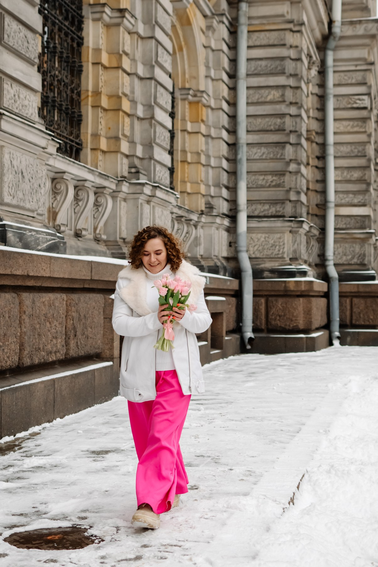 Юля с тюльпанами. Свадебный и сеейный фотограф в Санкт-Петербурге Елена Худякова
