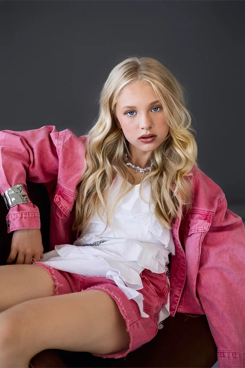 Бельская Ксения 12 ЛЕТ 158 СМ. Детское модельное агентство Musthave agency. База профессиональных моделей