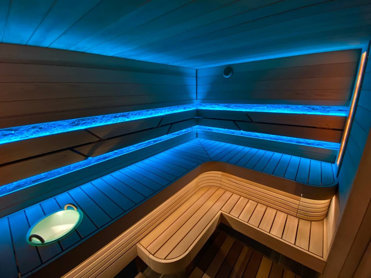 Уникальная парная в Магнитогорске от MBSaun: авторский проект, тёплая атмосфера и всё для комфортного парения. SaunaTopMasters