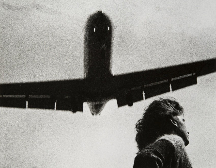 фотография Минской школы с фрагментированной композицией