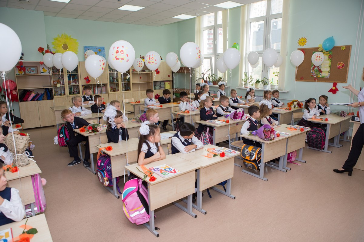 1 сентября. Сьемка в детских садах и школах, фотограф в Москве Кристина Тупольская